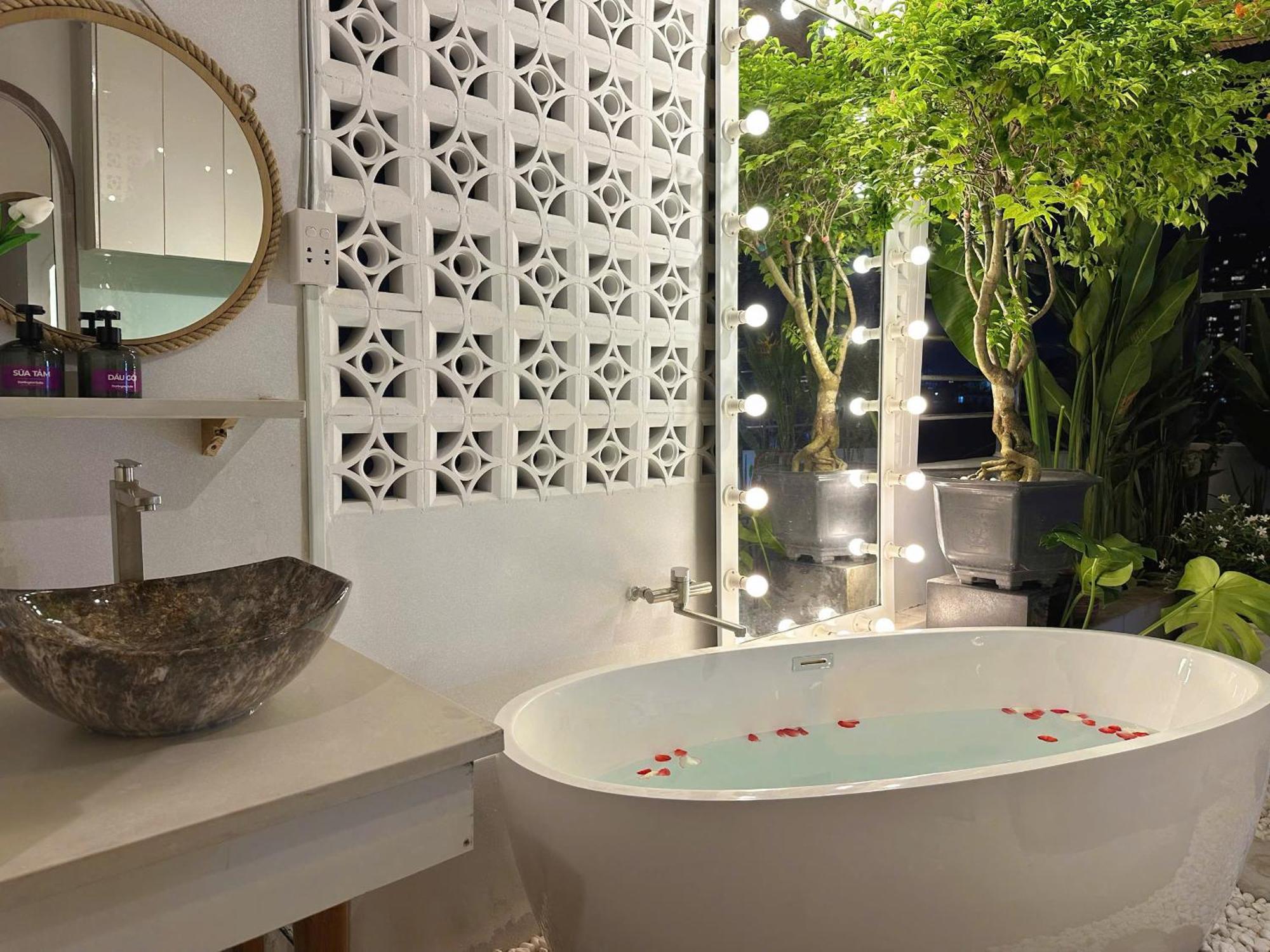 Darlington House * TP. Hồ Chí Minh